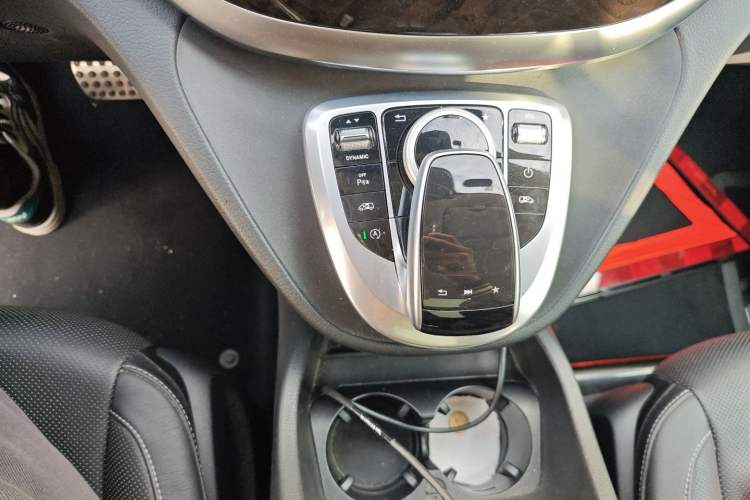 Used Mercedes-Benz V-Class 2017 V 260 Prestige Edition