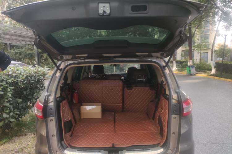 Used Lifan Auto Xuanlang 2017 1.5T Automatic Luxury Model