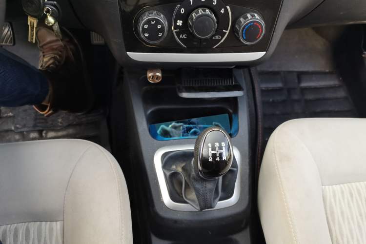 Used HYOSOW H2 2016 H2E 1.5L Elite Model BJ415B