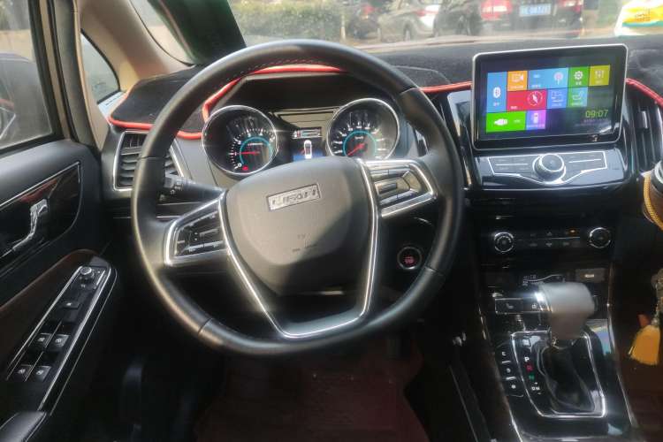 Used Lifan Auto Xuanlang 2017 1.5T Automatic Luxury Model