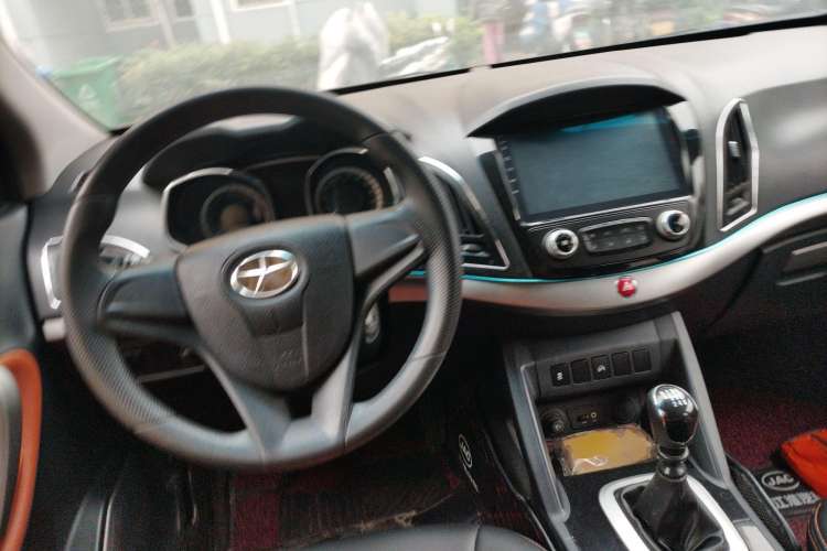 Used JAC Refine S5 2013 2.0T Manual New Edition
