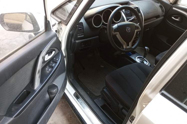 Used Changan CX20 2014 1.4L IMT Sunroof Navigation Version China V Standard