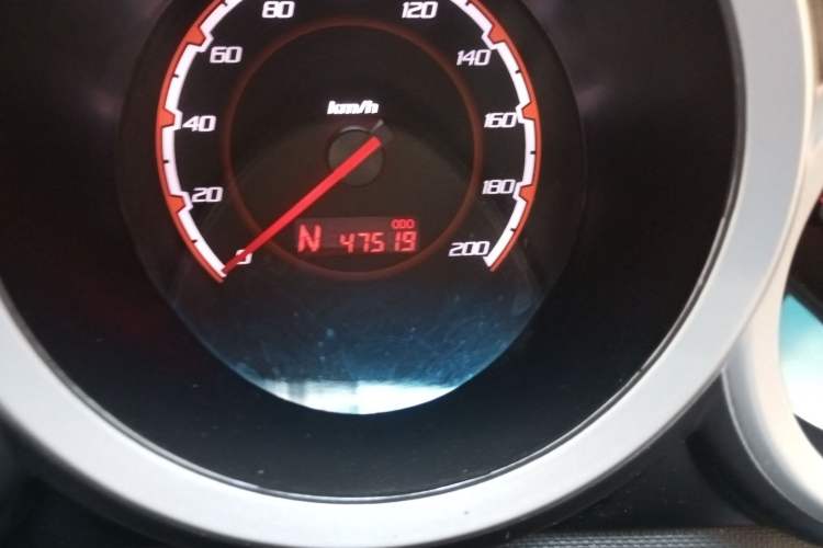 Used Changan CX20 2014 1.4L IMT Sunroof Navigation Version China V Standard