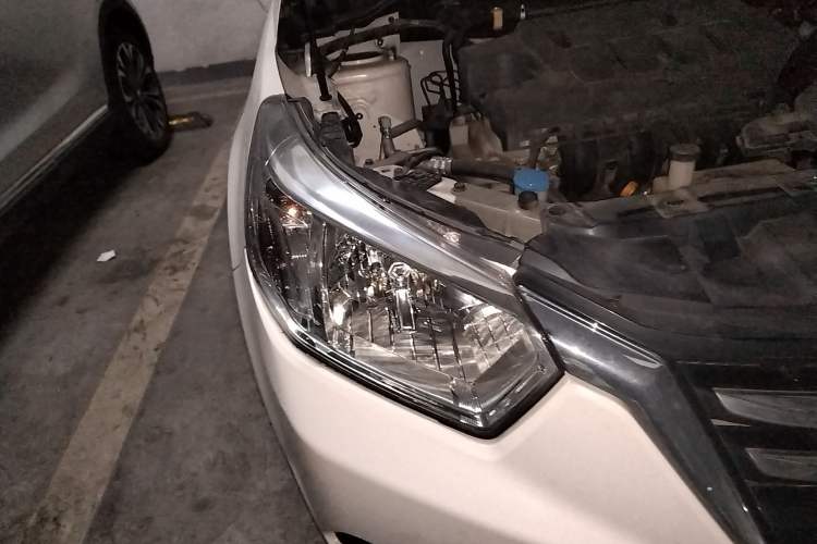 Used Venucia D50 2015 1.6L Automatic Fashion Edition
