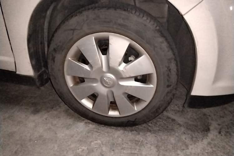 Used Venucia D50 2015 1.6L Automatic Fashion Edition
