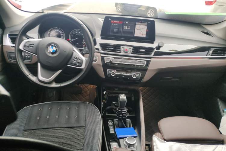 Used BMW X1 New Energy 2020 xDrive30Le Premium Edition Center Console