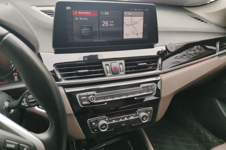 Used BMW X1 New Energy 2020 xDrive30Le Premium Edition Audio And AC Panel