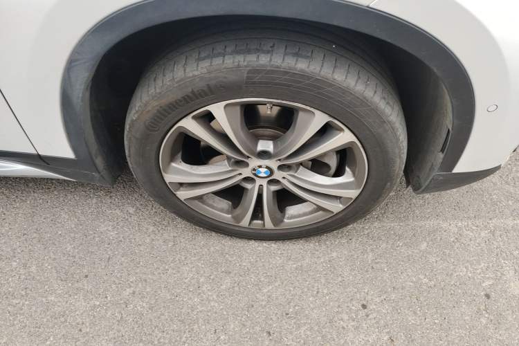 Used BMW X1 New Energy 2020 xDrive30Le Premium Edition Right Front Wheel Hub