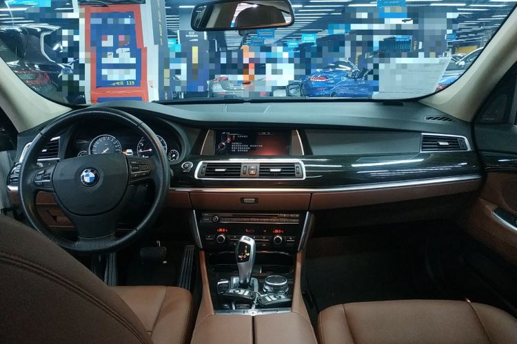 Used BMW 5 Series GT 2017 528i Leading Model