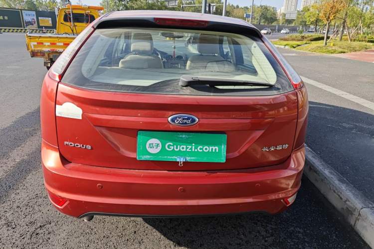 Used Ford Focus 2009 Hatchback 1.8L Automatic Fashion Edition
