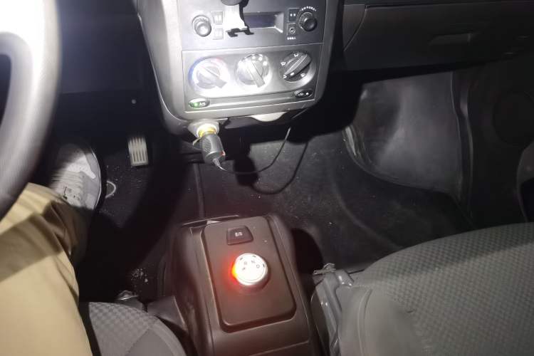 Used Wuling Rongguang EV 2020 Basic Version 7-Seater 300 km
