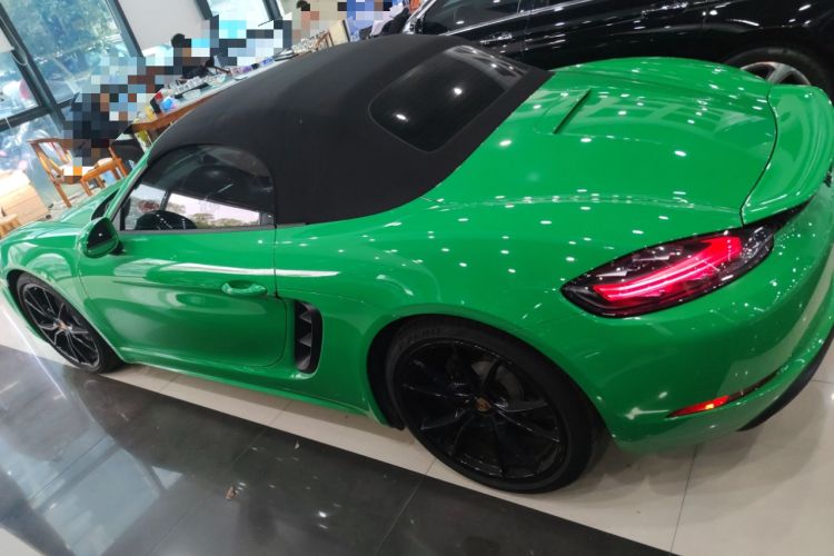 Used Porsche 718 2022 Boxster 2.0T
