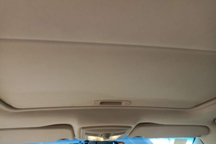 Used Roewe 550 2012 550 1.8T Automatic Full-Gold Limited Edition