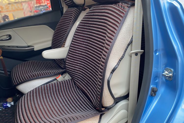 Used Venucia M50V 2017 1.6L XV CVT Deluxe Edition