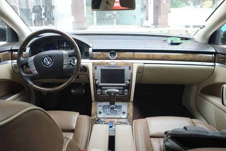 Used Volkswagen Phaeton 2012 3.6L Deluxe Custom Edition
