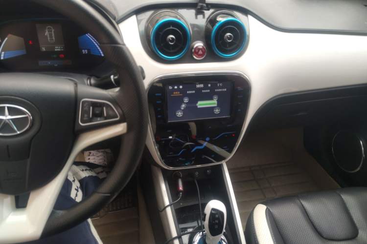 Used JAC iEV 2015 iEV5