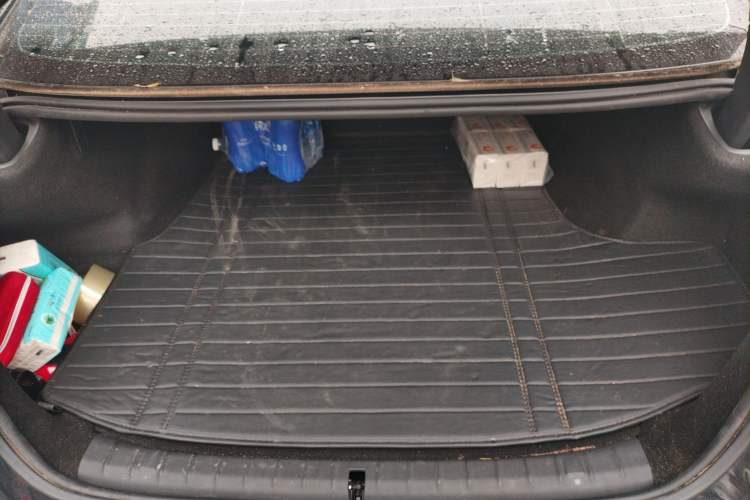 Used BMW 5 Series New Energy 2022 Restyled 535Le Pioneer Edition M Sport Package Trunk