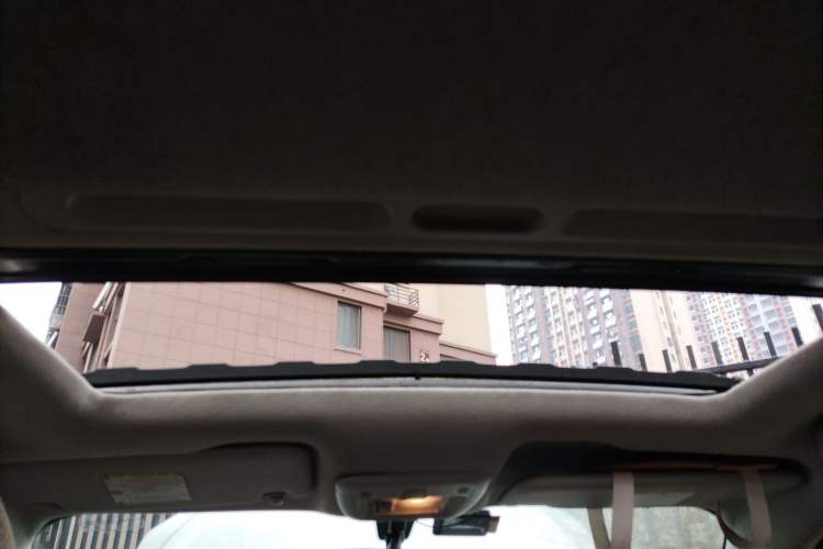 Used Chevrolet Aveo Sonic 2011 Hatchback 1.6L AT SX