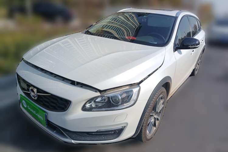 Used Volvo V60 2017 Cross Country T5 AWD China V Standard