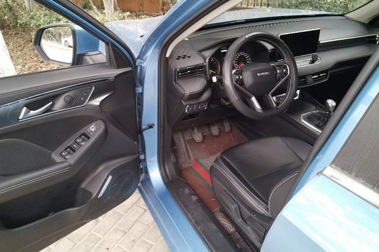 Used Haval JOLION 2021 1.5T Manual - Big Second Edition
