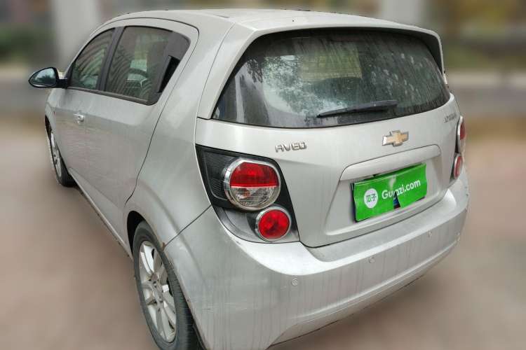 Used Chevrolet Aveo Sonic 2011 Hatchback 1.6L AT SX