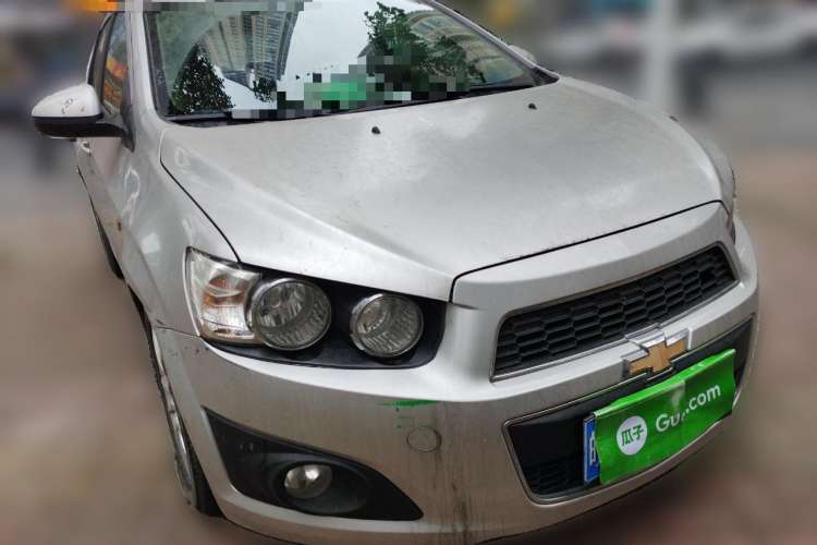 Used Chevrolet Aveo Sonic 2011 Hatchback 1.6L AT SX