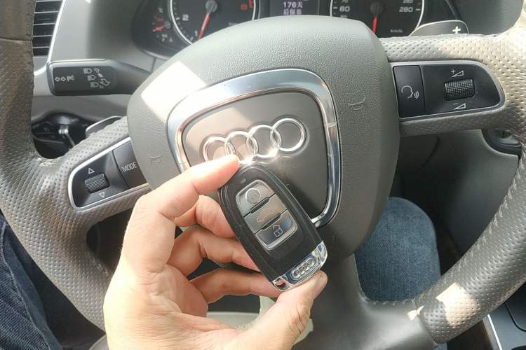 Used Audi Q5 2010 3.2 FSI Sport Edition
