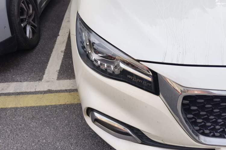 Used MG HS 2019 30T Automatic 2WD Trophy Supreme Edition China VI Standard
