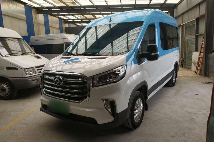 Used SAIC MAXUS Xintu V90 2019 2.0T Manual ZhiDuXing Front-Wheel-Drive Single Tire Long Wheelbase High-Roof 7-Seater