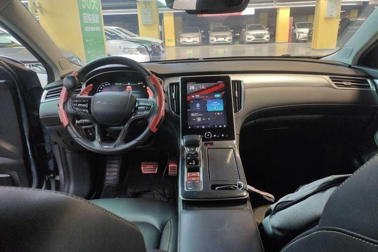 Used Roewe i6 MAX 2020 300TGI Automatic "Swell Cool Smart Drive" Edition
