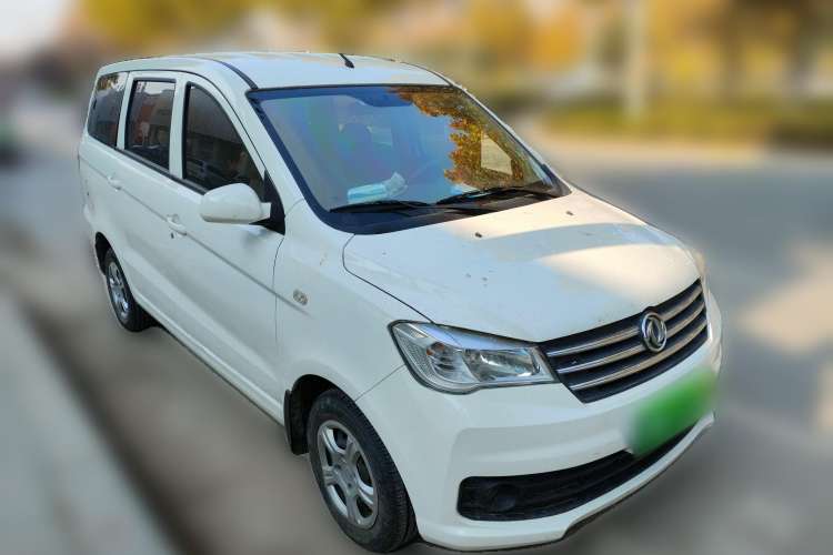 Used Dongfeng Fengon 330 2019 1.5L Manual Practical II China VI Front Right 45 Deg