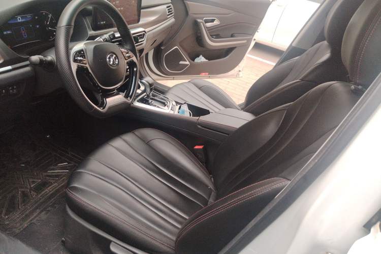 Used BAIC Beijing U7 2019 1.5T CVT Elite Edition China V