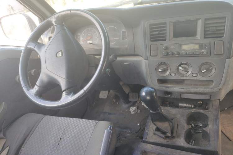 Used Soueast Delica 2014 2.0L Economy Version
