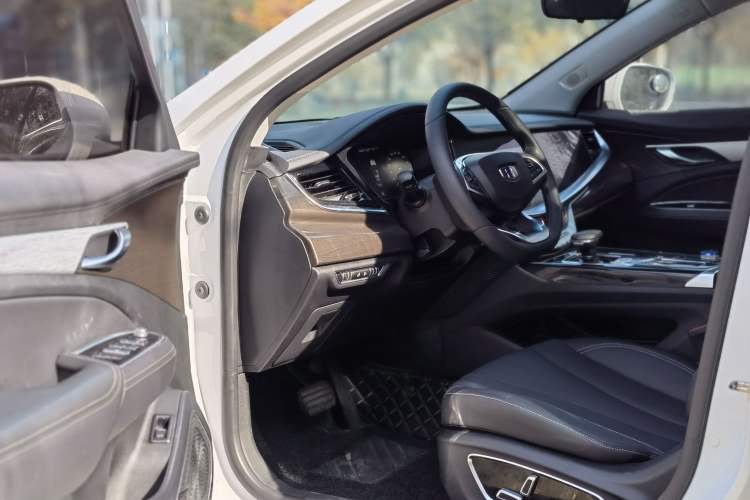 Used Geely Auto Emgrand GT New Energy 2018 1.5T PHEV Yaoxiang Edition
