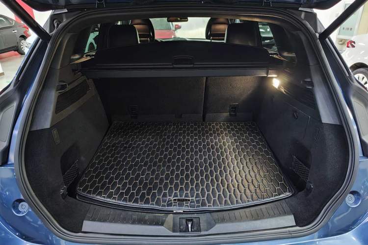 Used Lincoln MKC 2018 2.0T Four-Wheel Drive Zunya Edition