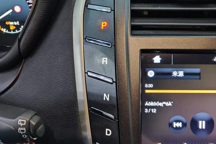 Used Lincoln MKC 2018 2.0T Four-Wheel Drive Zunya Edition