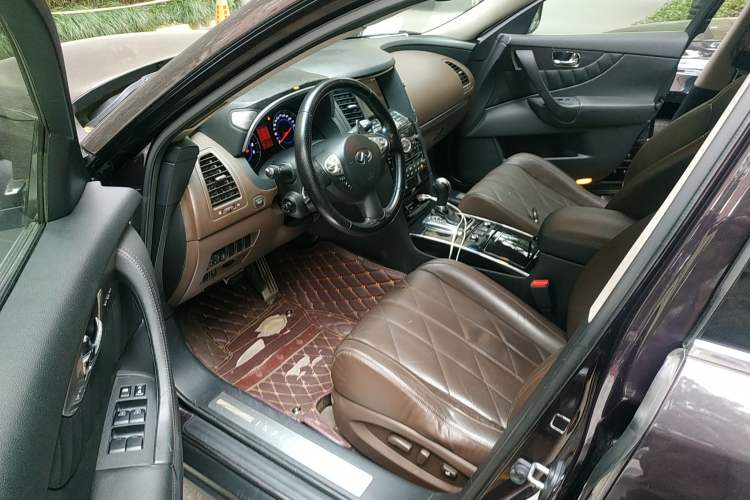 Used Infiniti FX 2010 FX35 Ultimate Edition