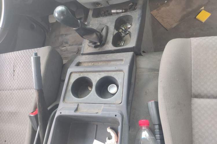 Used Soueast Delica 2014 2.0L Economy Version
