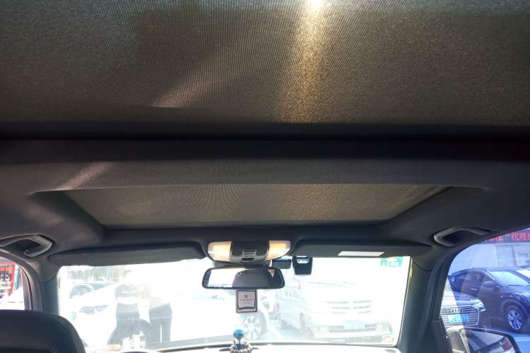 Used Mercedes-Benz GLK-Class 2015 GLK 260 4MATIC Fashion Edition Ultimate Version