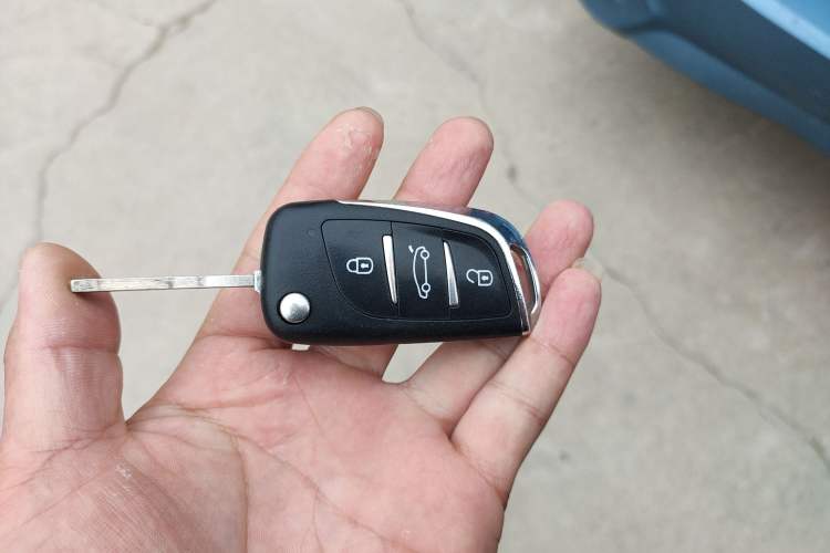 Used SAIC MAXUS G10 2016 2.0T Automatic Luxury Edition