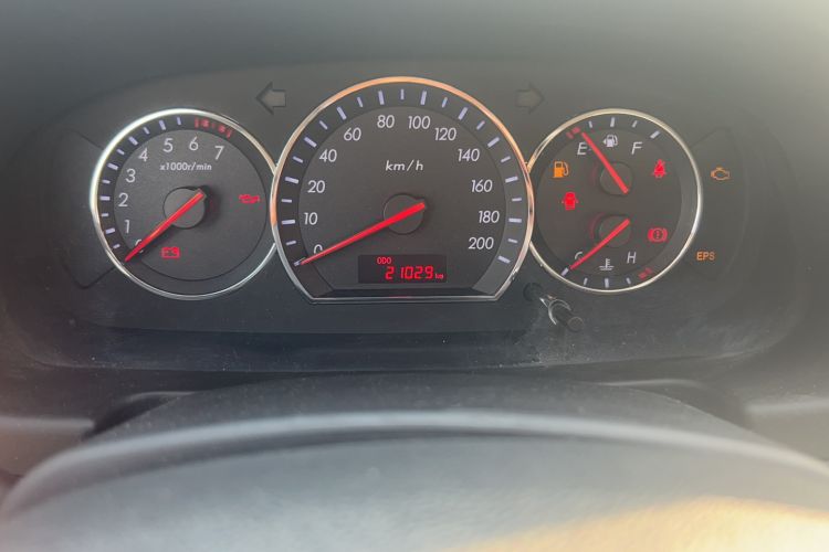 Used Changan Alsvin V3 2015 1.4L Manual Warm-Hearted Model China V Standard