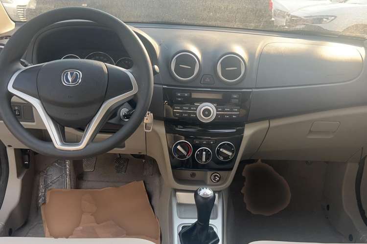 Used Changan Alsvin V3 2015 1.4L Manual Warm-Hearted Model China V Standard