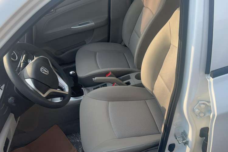 Used Changan Alsvin V3 2015 1.4L Manual Warm-Hearted Model China V Standard