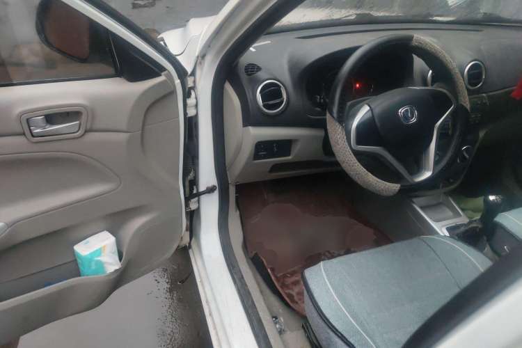 Used Changan Alsvin V3 2015 1.4L Manual Warm-Hearted Model China V Standard