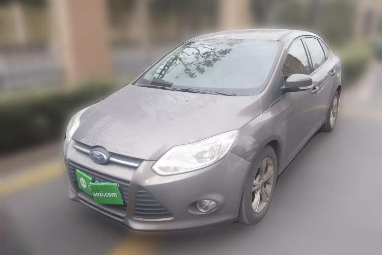 Used Ford Focus 2012 Sedan 1.6L Automatic Fashion Edition