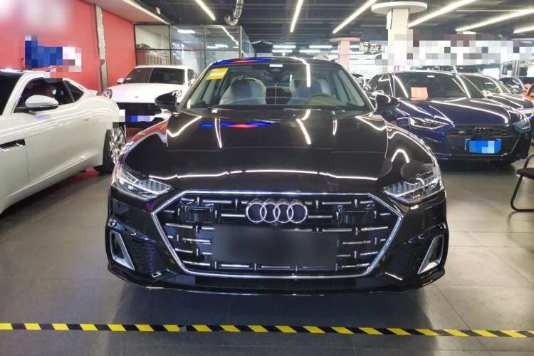 Used Audi A7L 2024 45TFSI S-line Dream-Building Edition Flow Crystal Package
