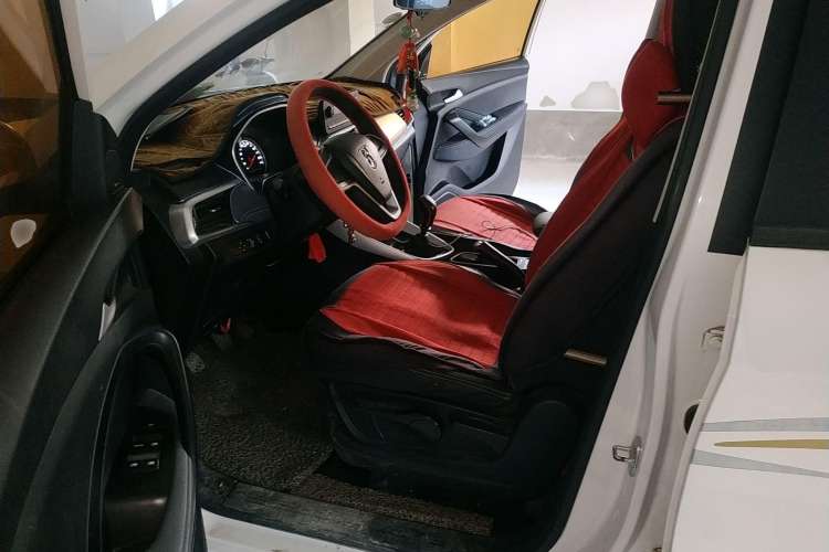 Used Baojun 530 2018 1.5T Manual Comfort Version China V
