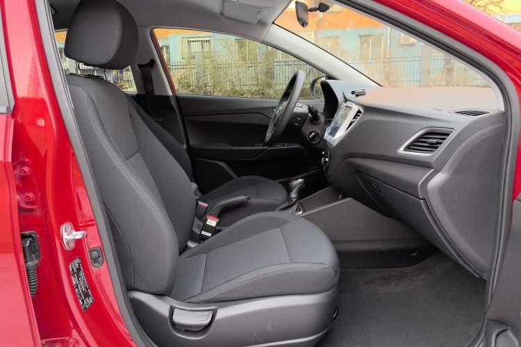 Used Hyundai Verna (new generation) 2016 1.4L Automatic Cool Edition GLS