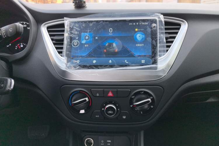 Used Hyundai Verna (new generation) 2016 1.4L Automatic Cool Edition GLS