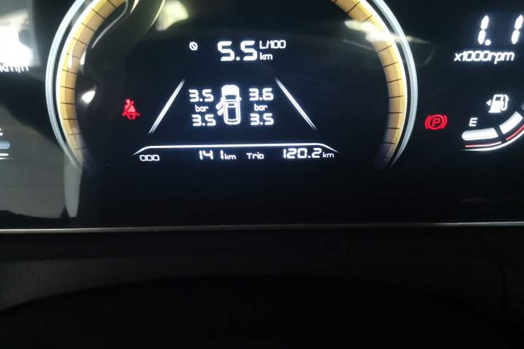 Used BAW Kaluli 2023 2.0L Manual Standard Wheelbase Youth Edition